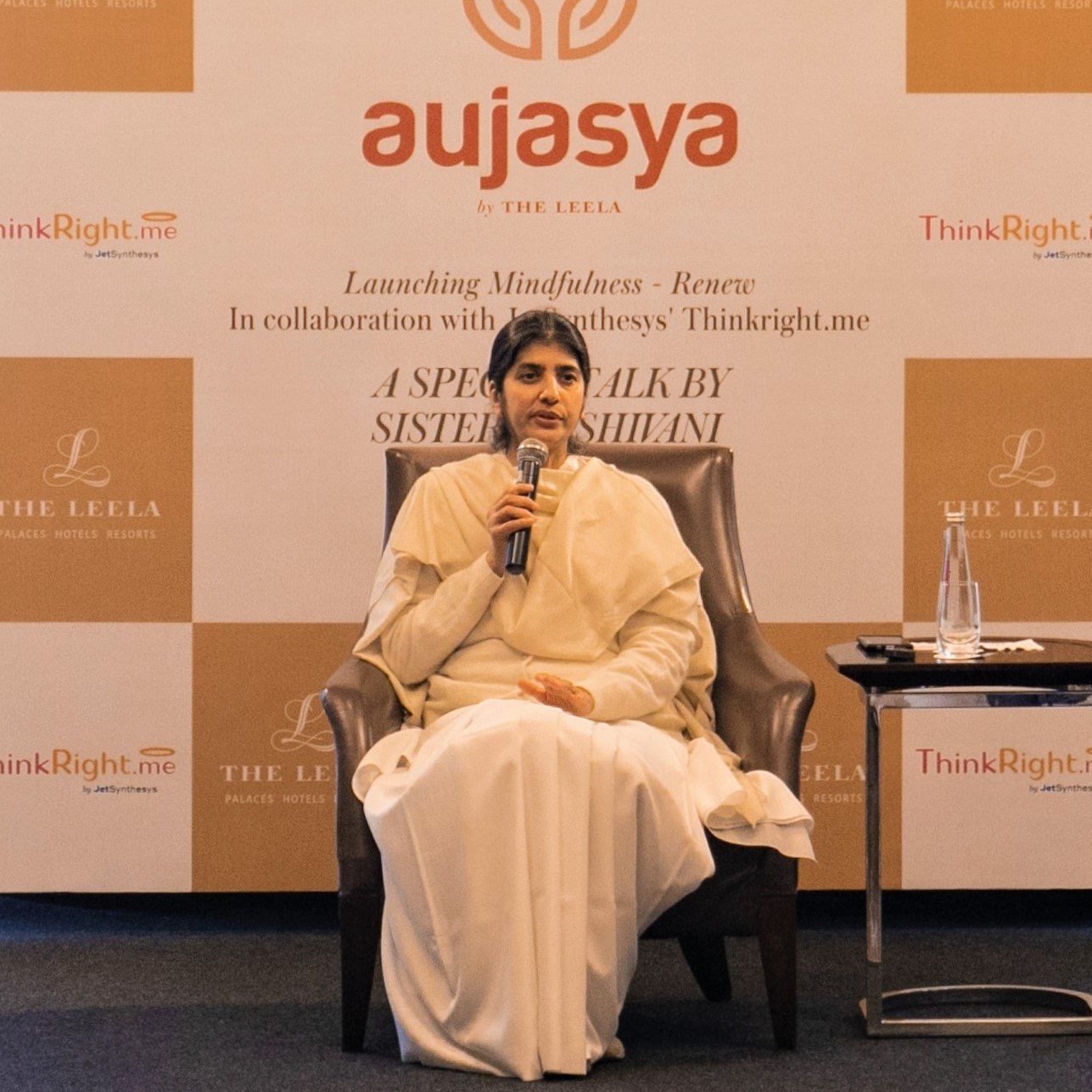 renowned-spiritual-mentor-sister-bk-shivani-gives-an-enlightening-talk