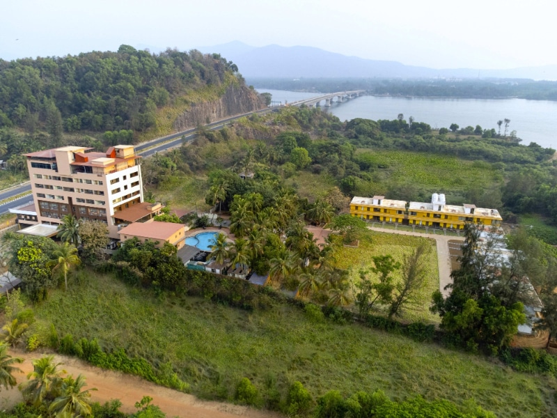 The newly refurbished Sterling Karwar is now open to guests - Hotelier ...